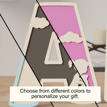 comparaison de lettres en bois personnalisées avec motifs montgolfière, disponibles en plusieurs couleurs | vergelijking houten gepersonaliseerde letters luchtballon motief, verkrijgbaar in verschillende kleuren